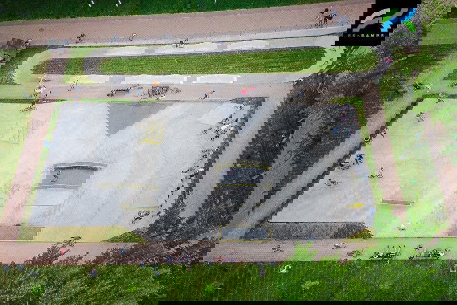 Krasnoarmeyskaya Ulitsa skatepark